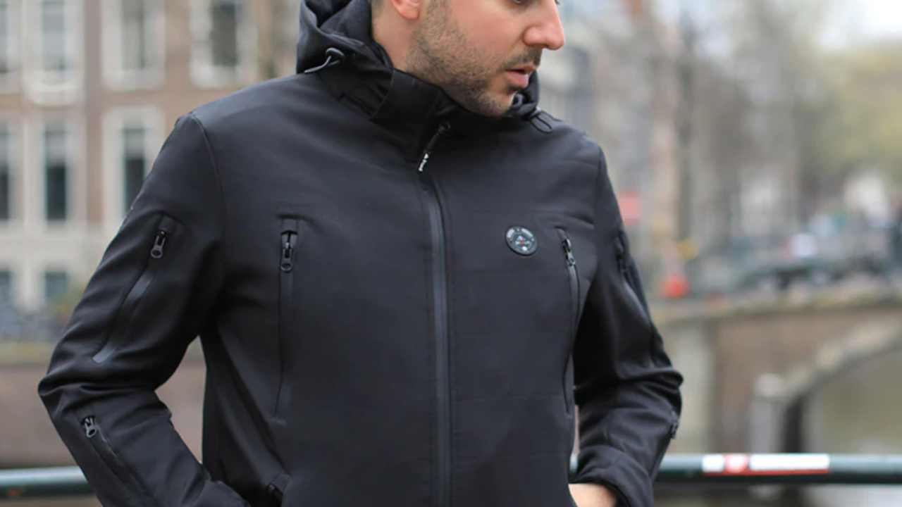 What Safety Measures Should I Take When Wearing a Men's Heated Jacket?